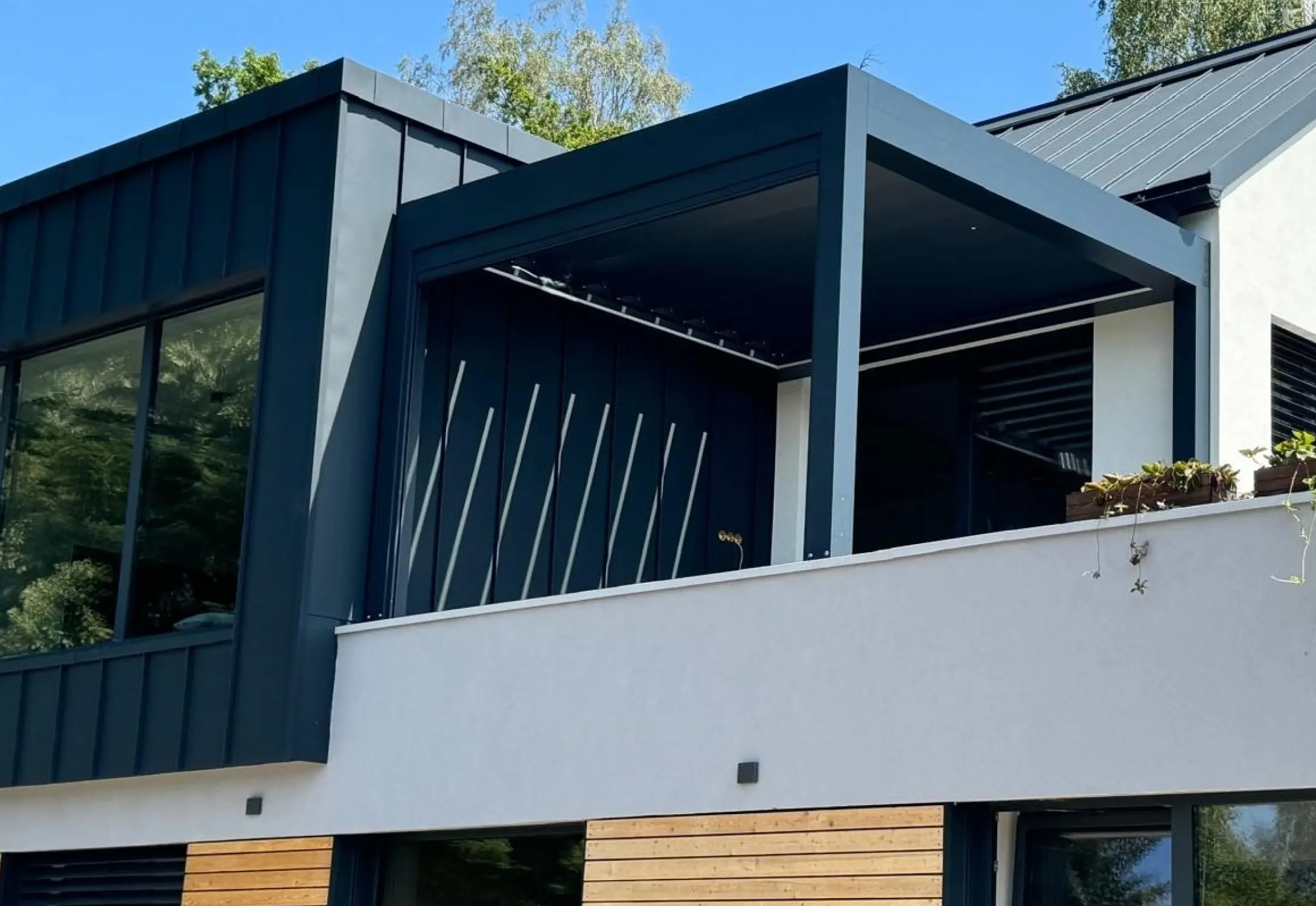 Pergola na terase domu