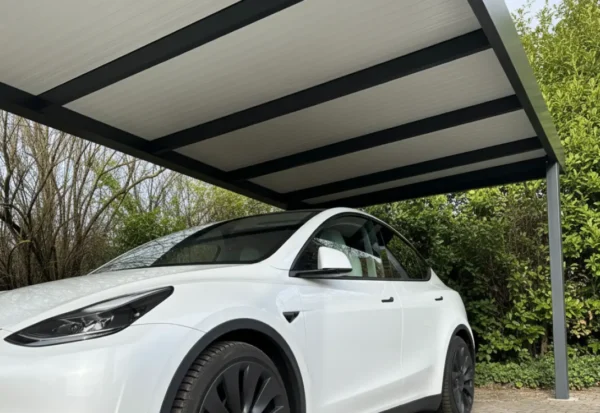 Carport garážové stání – chytrá ochrana auta bez kompromisů